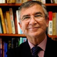Prof. Dr. Mesut Hakkı Caşın