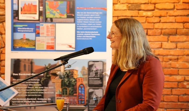 A new image for monument preservation!