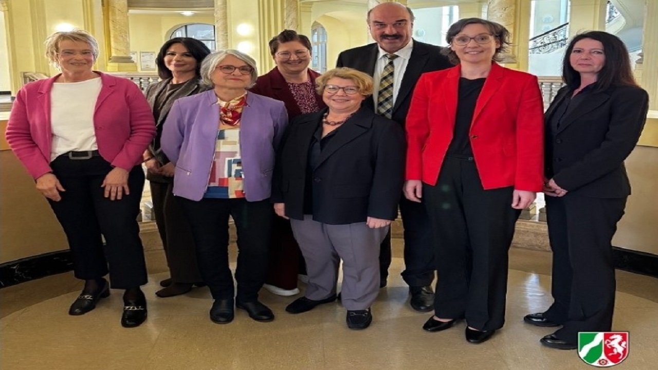 Oberlandesgericht Köln 2