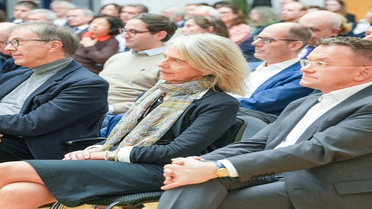 Georg Eisenreich 2-1