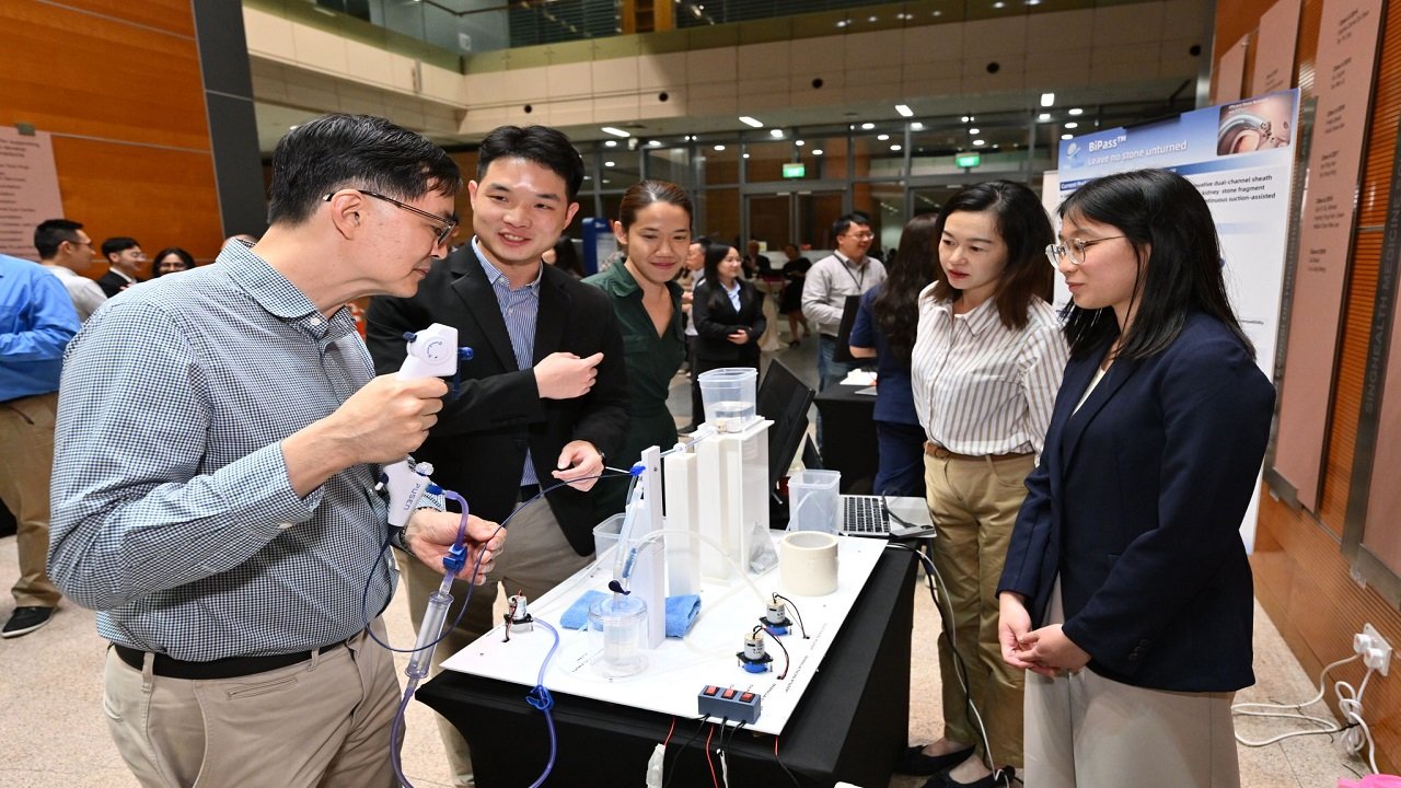 Prof. Patrick Tan, Md Phd 4-1